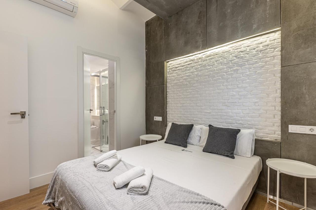 Апартаменти Waou Essence IV Latina - Alquiler Corta Duracion Мадрид Екстер'єр фото